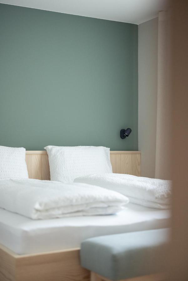 Solis Apartments Лана Екстериор снимка