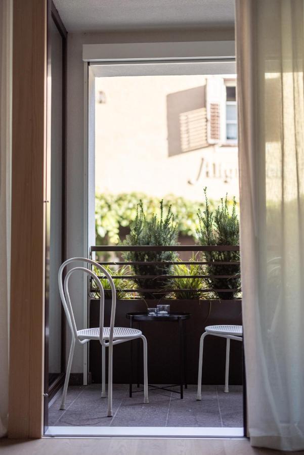 Solis Apartments Лана Екстериор снимка