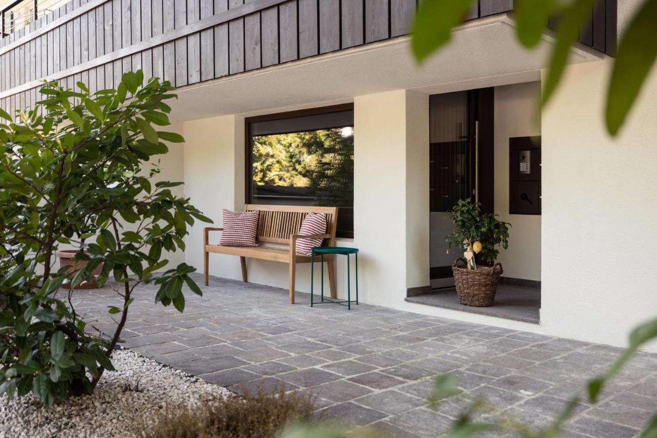 Solis Apartments Лана Екстериор снимка